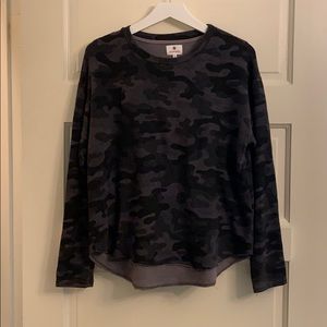 Black/gray camo long sleeve shirt